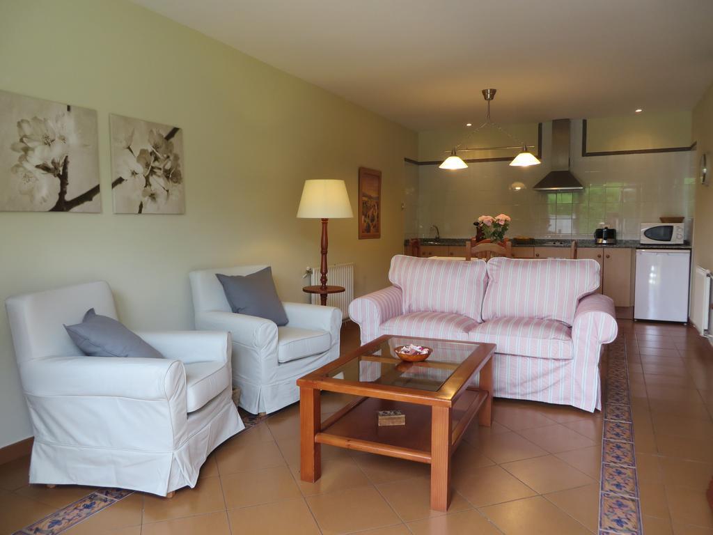 Apartamentos El Otero De Cudillero Soto de Luiña Quarto foto
